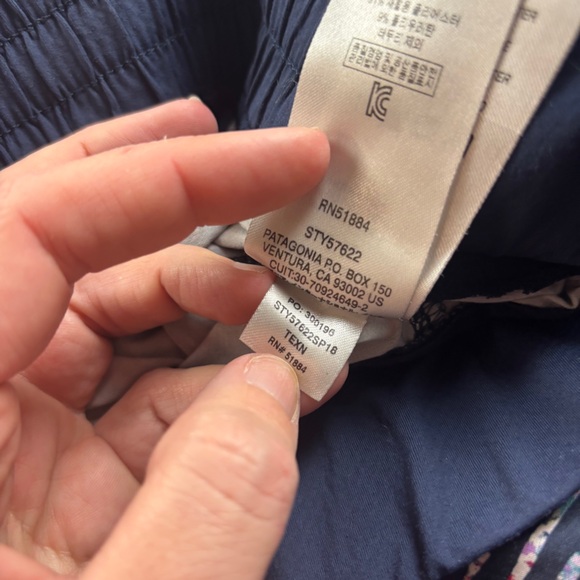 PATAGONIA Womens Nine Trails Running Shorts Navy Blue Geometric Pattern - Medium - Picture 9 of 9